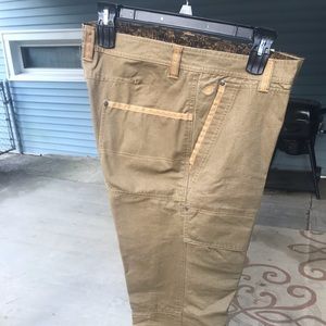 Smith and Wesson range pants, rare 38/32